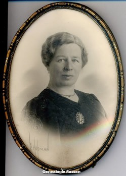 portretfoto Theodora Johanna Alla de Lange